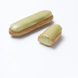 Eclair Pistachio